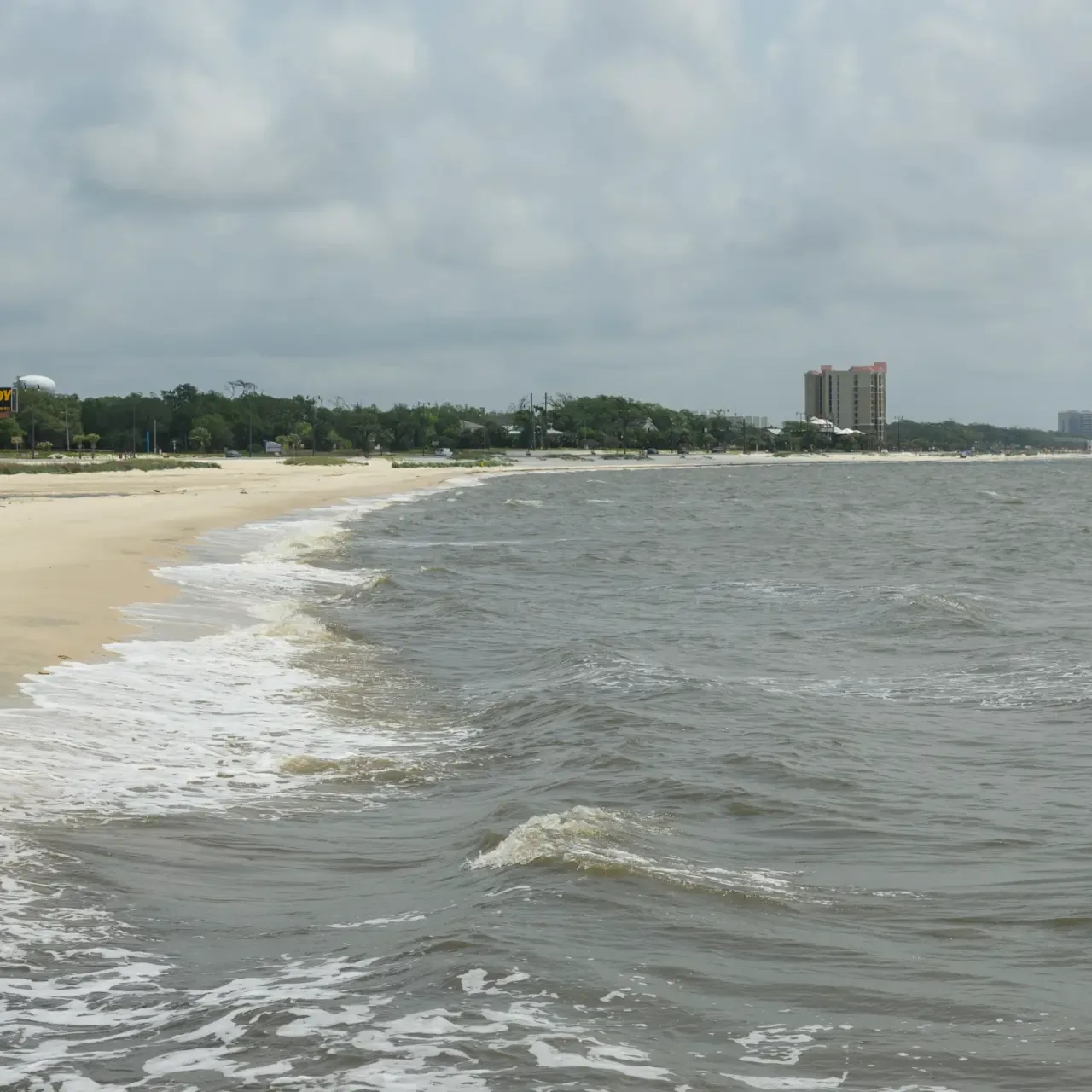 Teen girls in Gulfport